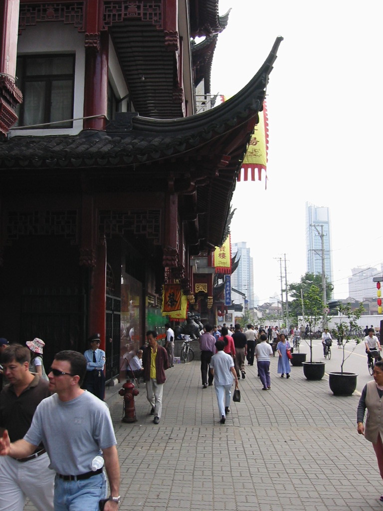 105-0512_img.jpg